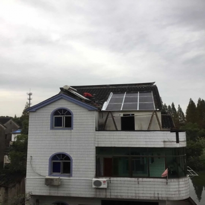 小瓦換新顏，光伏屋頂防水還產(chǎn)金錢